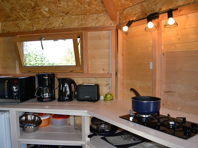 4 Hutte - Les Cabanes d'Eddie - Avesnes-en-Val  ©Ayral