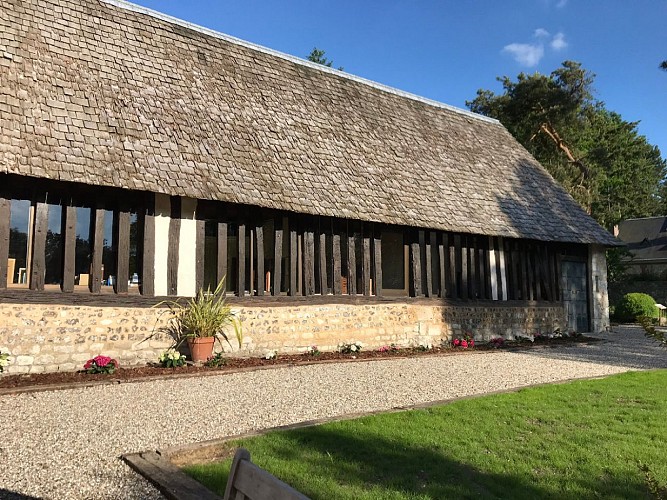 HLO_St Martin de Boscherville-Manoir de l'Aumonerie_longere (1200x900)