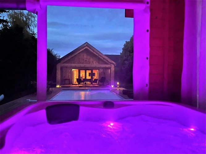 Gîtes de France® - Le Cottage des Hauts Poiriers - Piscine & Spa