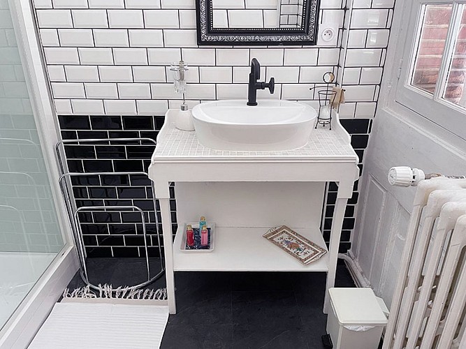 SALLE-D'EAU-CHAMBRE-JAUNE