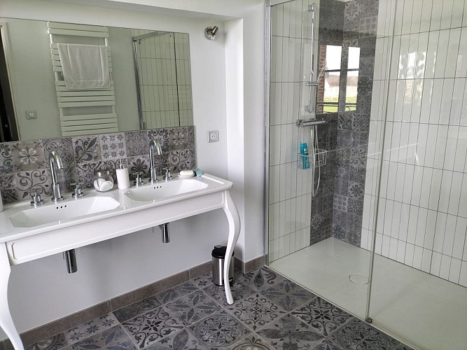 WhatsApp Image 2024-04-05 at 10.33.46