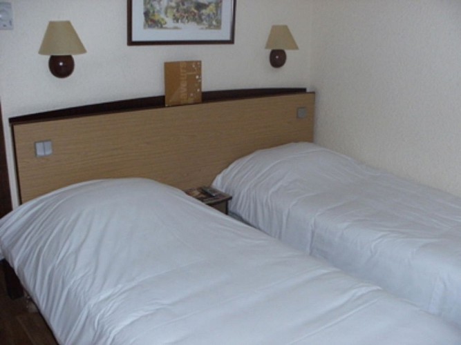 Hôtel-Restaurant - Kyriad Direct Le Havre Est – Gonfreville