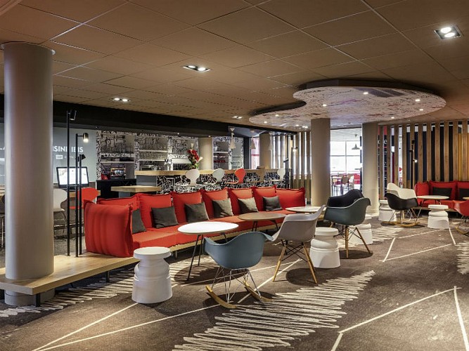 Ibis le Havre Centre  lounge