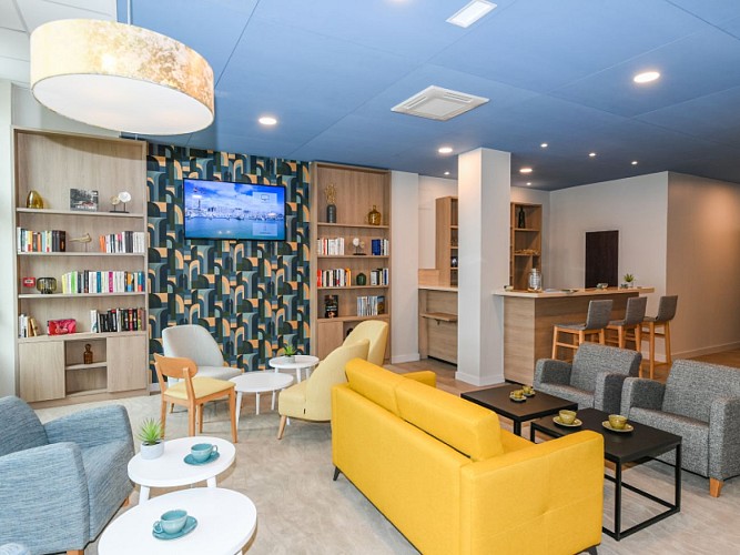 Best Western Plus Le Havre Centre Gare Bar Lobby