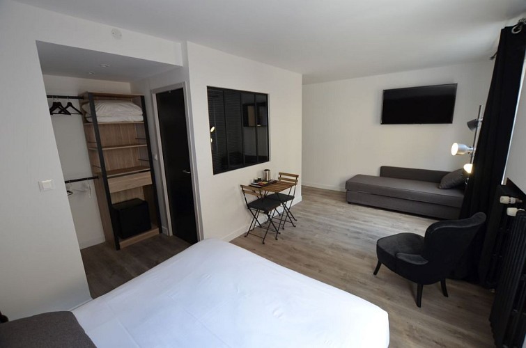 ALIVE HOTEL QUEBEC 2