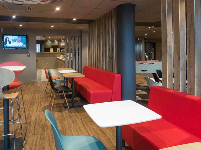 IBIS CHAMP DE MARS 6