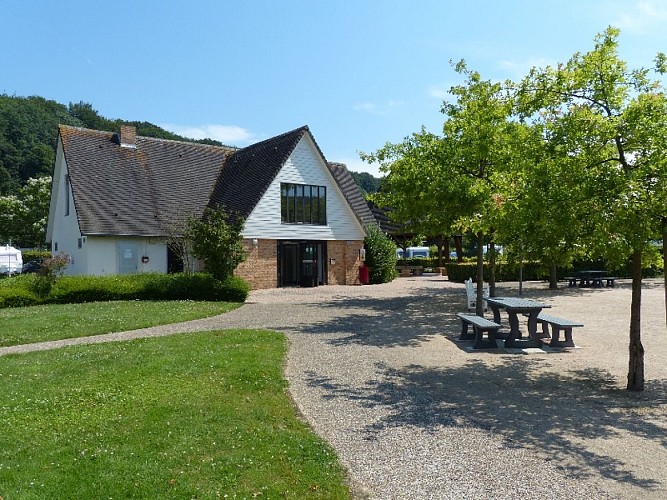Camping Le Clos des Charmilles