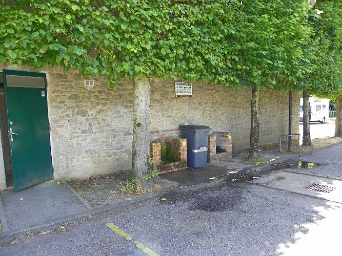 Aire de stationnement et de service de Gournay-en-Bray