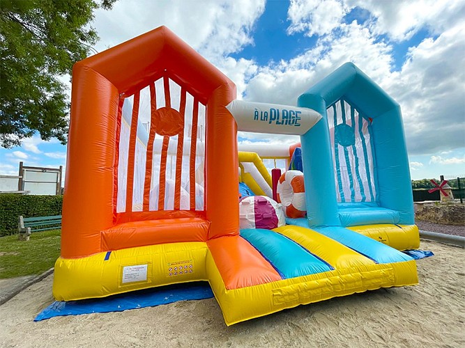 Camping Barre y Va vue structure gonflable Villequier Rives en Seine Caux Seine tourisme