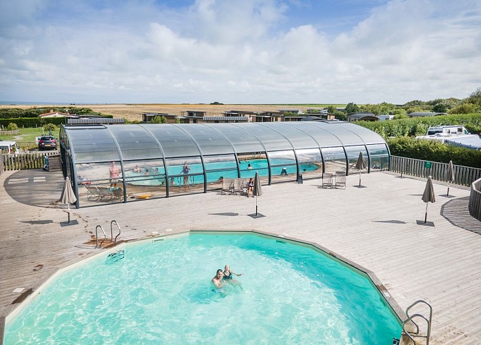 CAMPING HUTTOPIA LES FALAISES - SAINT-PIERRE-EN-PORT