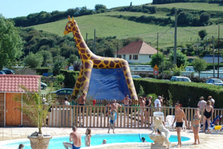 Aire de stationnement et de service du Camping Le Marqueval