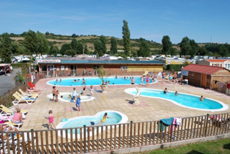 Aire de stationnement et de service du Camping Le Marqueval