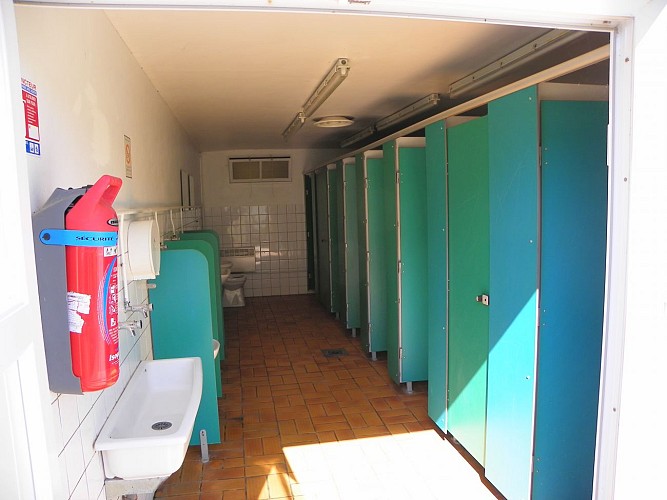 Aire de stationnement du Camping Les Nénuphars