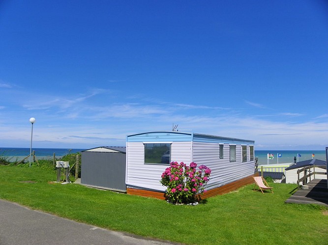 Aire de stationnement et de service du Camping Le Grand Sable