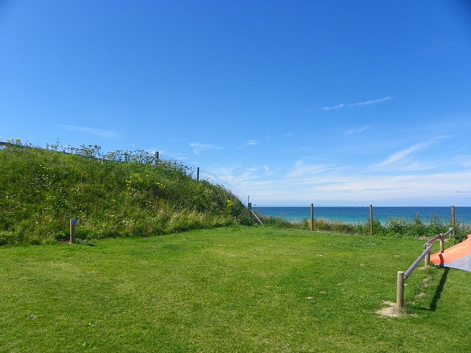 Aire de stationnement et de service du Camping Le Grand Sable