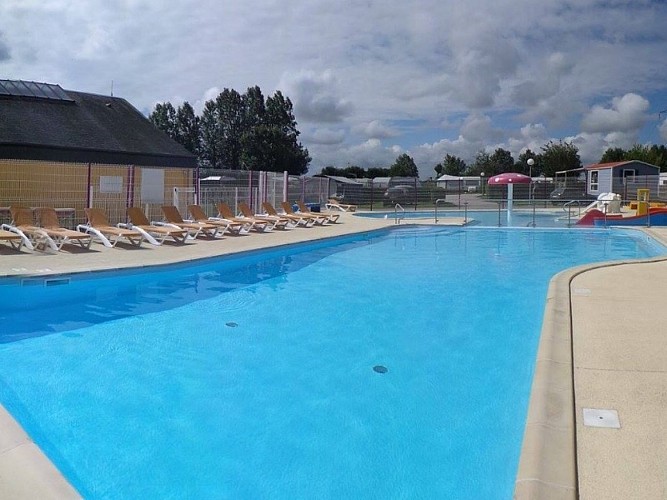 Aire de stationnement et de service du Flower Camping Vitamin'