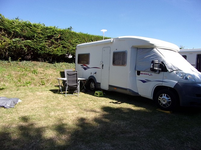 CAMPING LES POMMIERS - SAINT-LEONARD 2020