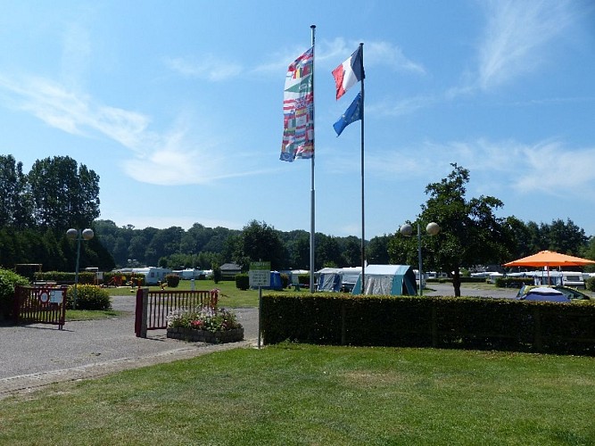 Aire de stationnement du Camping Les Prés de La Mer