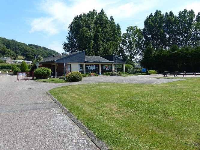 Aire de stationnement du Camping Les Prés de La Mer