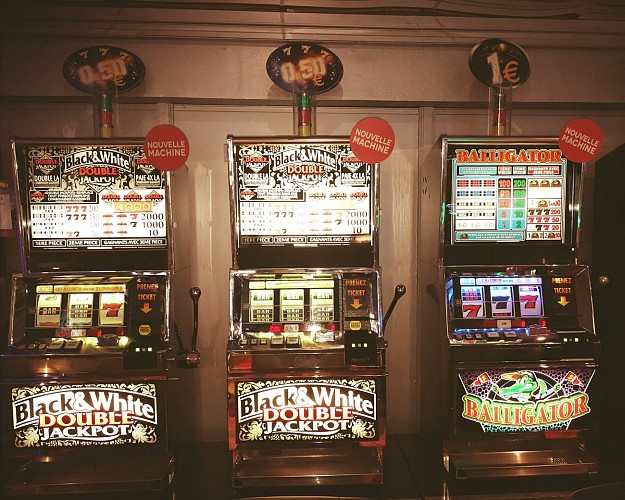 CASINO - YPORT