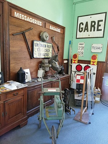 VVÉLO-RAILS ET TRAIN TOURISTIQUE ETRETAT PAYS DE CAUX - LES LOGES