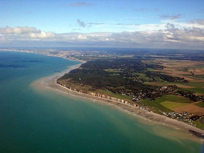 Aéroclub de Dieppe - Saint Aubin sur Scie . Le cap d'Ailly
