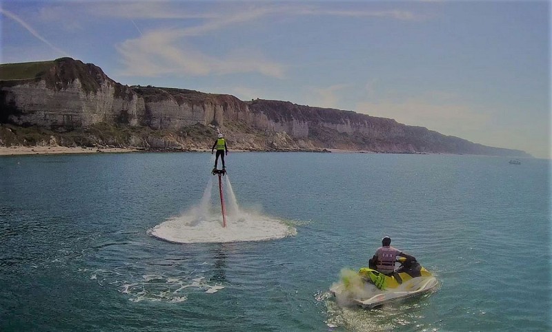 Tim'Jet - Flyboard à Saint Jouin Bruneval