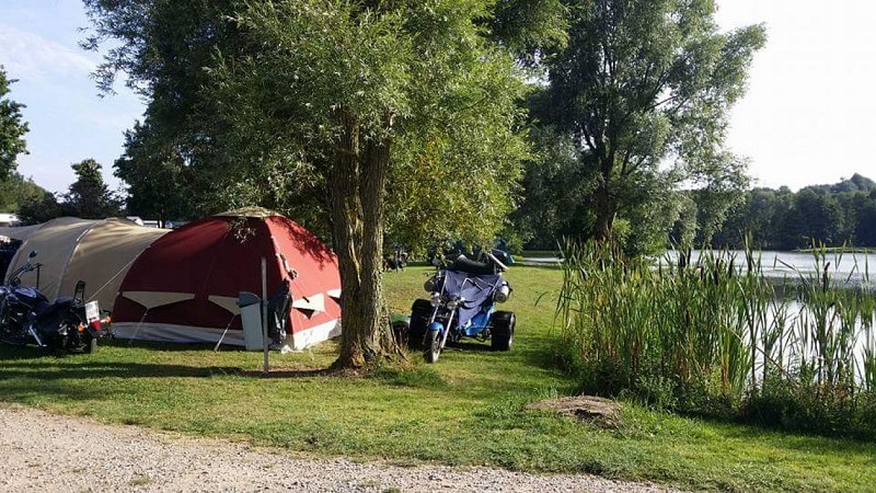 Tente--1----Camping-de-la-Vallee---Gueures