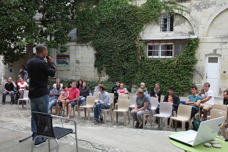 Médiathèque Châtellerault Centre : Le Château
