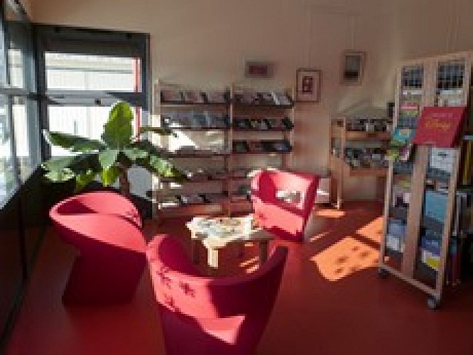 Médiathèque Jeanne Ducluzeau_1