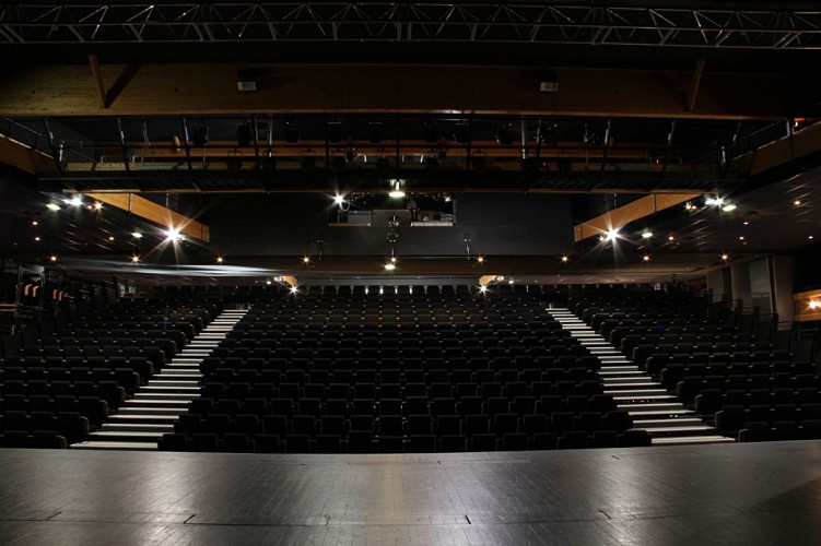 Vue intérieure de la salle_1