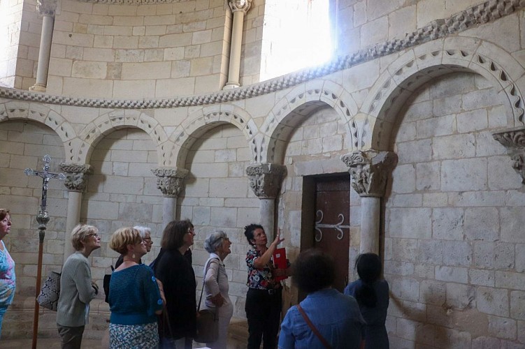 Visite-guidee-commanderie-lacommande-sculptures