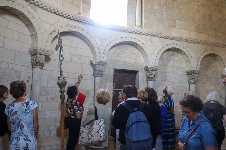 Visite-guidee-commanderie-lacommande-eglise