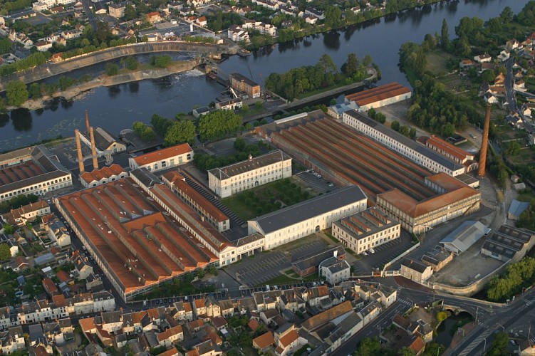 Vue aérienne de la Manufacture d'armes