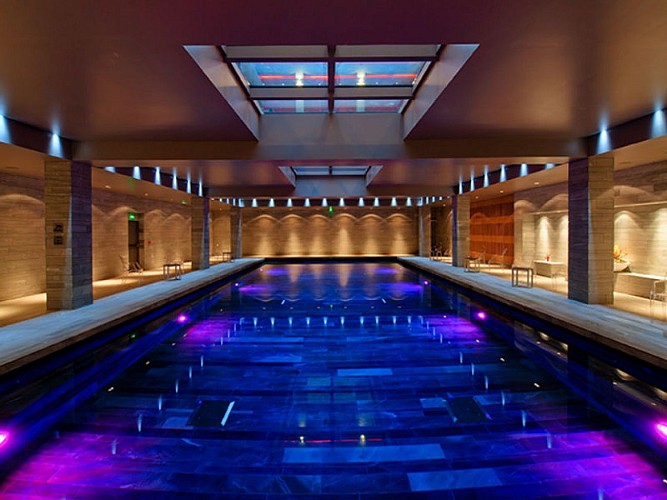 Rouen---Hotel-de-Bourgtheroulde