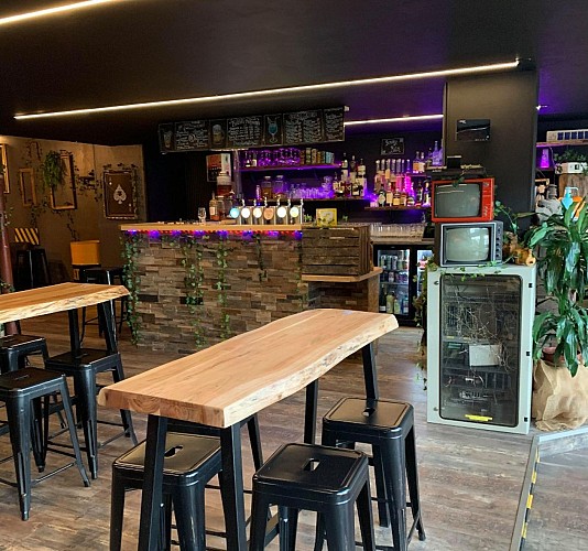 248405766_865207340855763_8789014323701797805_n