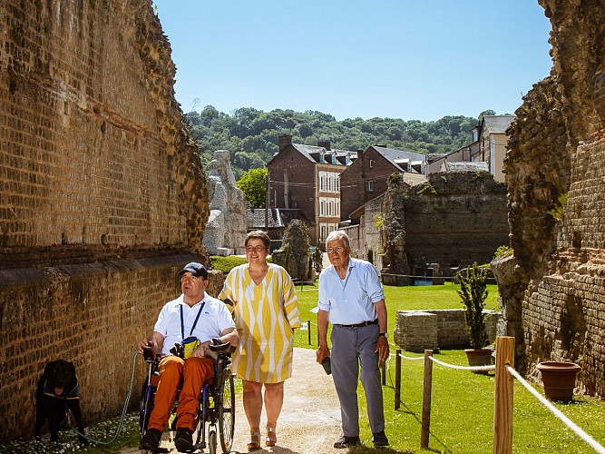 Théâtre Gallo Romain de Lillebonne vue 3 Caux Seine Normandie Tourisme 