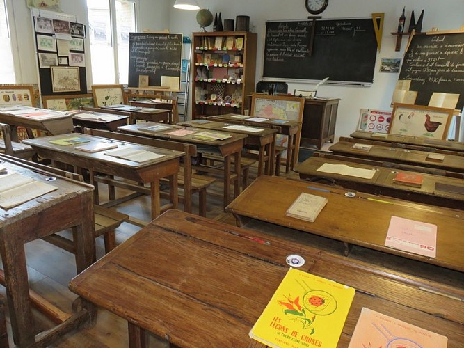 Allouville-Bellefosse-Classe-des-annees-50-Petit-2020-8