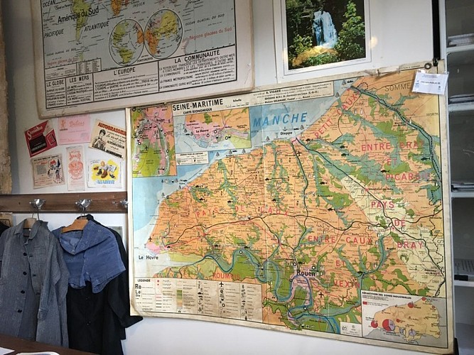 Allouville-Bellefosse-Classe-des-annees-50-Petit-2020-5