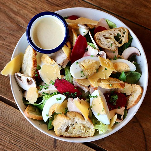 Aux Enfants Terribles