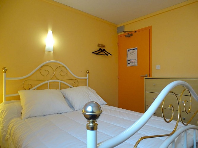 Gîte d'étape et de groupe Gîtes de France - FENIERS - 8 personnes - Réf : 23G0804_9