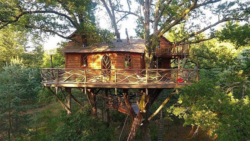 CabanePuyFenier-Auriac_cabane_1