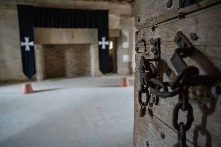 Bourganeuf_Tour_Zizim-interieur