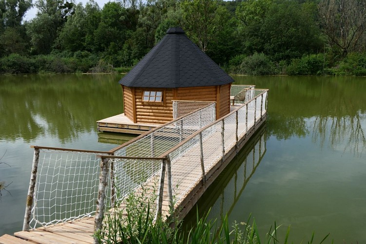 Les Cabanes Flottantes