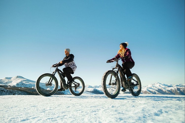 Fatbike sur neige à l'espace nordique de La Pierre Saint-Martin