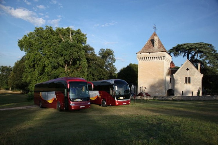 autocars_grand_tourisme_chateau_montlau