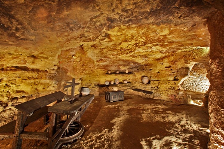 belves-troglos-tourdepotier