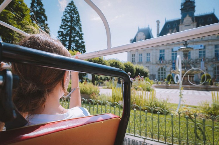 TukTuk Mairie - 09.2029 ©OTI_Limoges_les4vandrouilleurs (2)