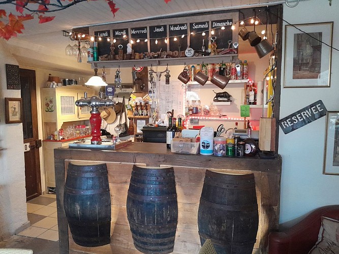 La tête de taureau-restaurant- Val-d'Oire-et-Gartempe 