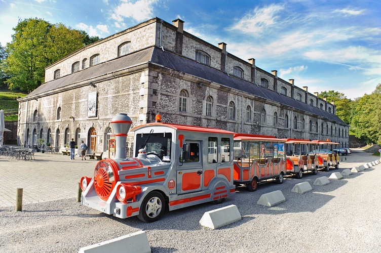 Namur - visite de la Citadelle - petit train touristique